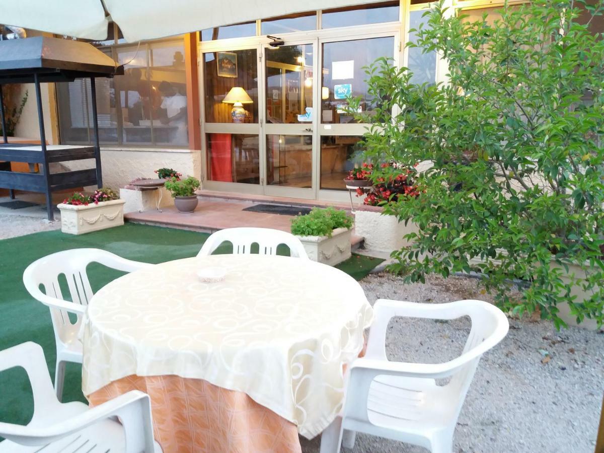 Bed and Breakfast Il Piccolo Nido Borgo Montenero Exterior foto